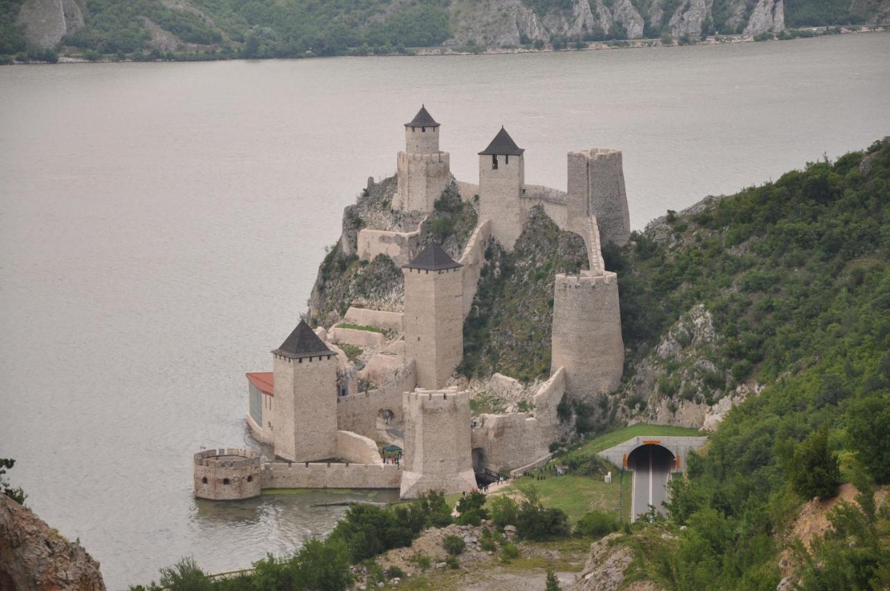 Villa Stara Kovacnica Golubac Exterior foto